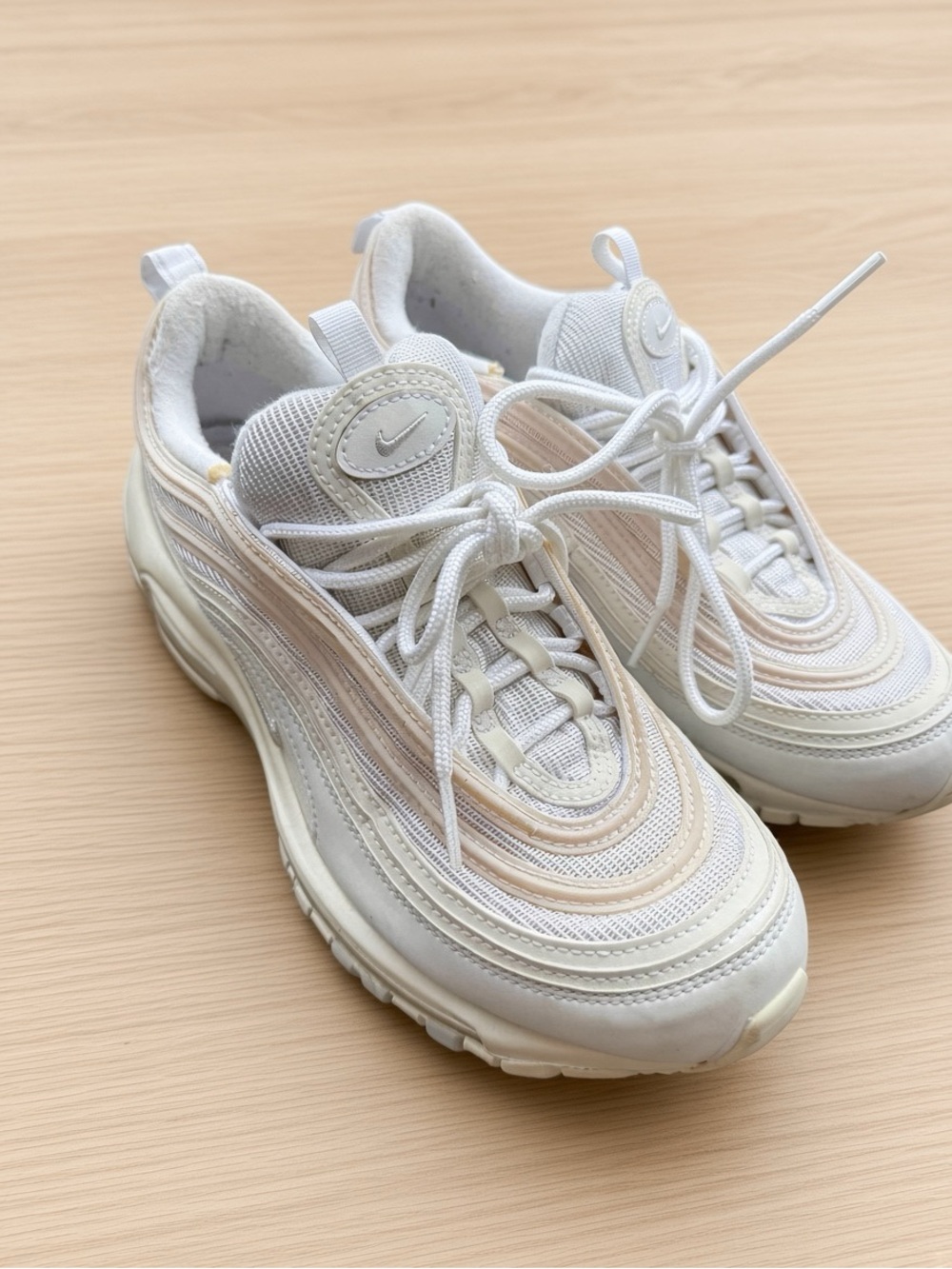 Nike Air Max 97 White Sneakers Women’s Size 9 Retro Running Shoes